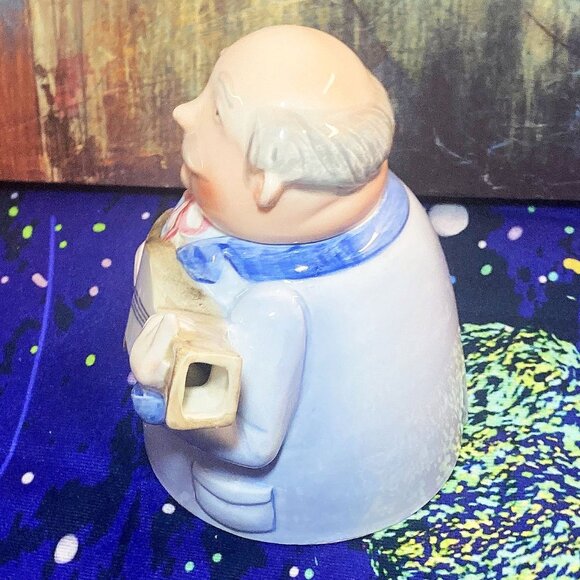 VINTAGE RARE RETRO 3D SCULPTED CERAMIC TEAPOT MANDOLIN GUITAR WHIMSICAL MUSICIAN - Picture 6 of 9